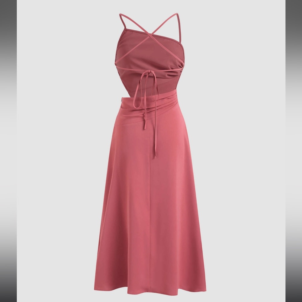 Solid Ruched Backless Dress - Picture 5 of 5